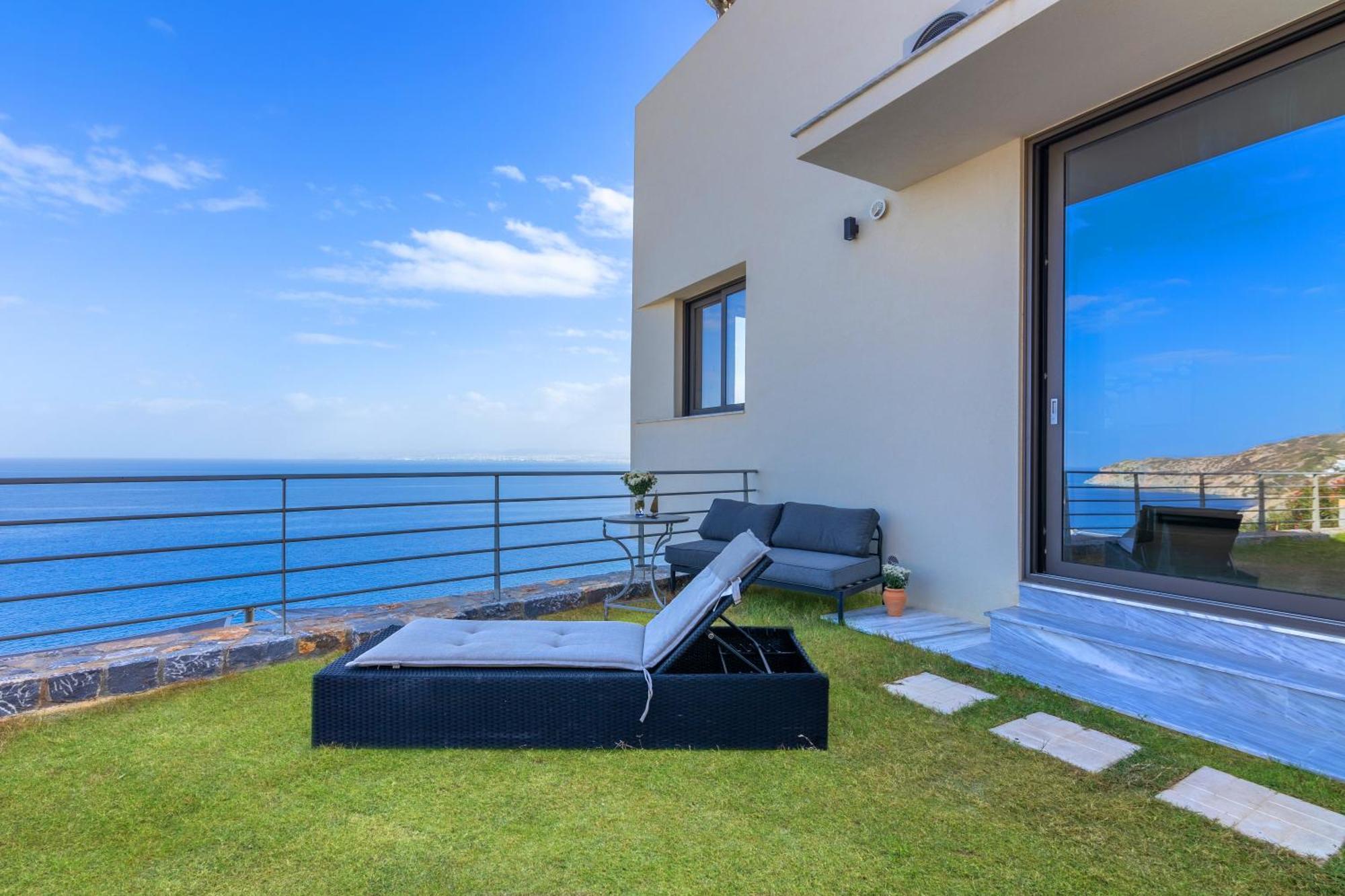Rocca Al Mare Seaside Villas Palaiokastro  Bagian luar foto