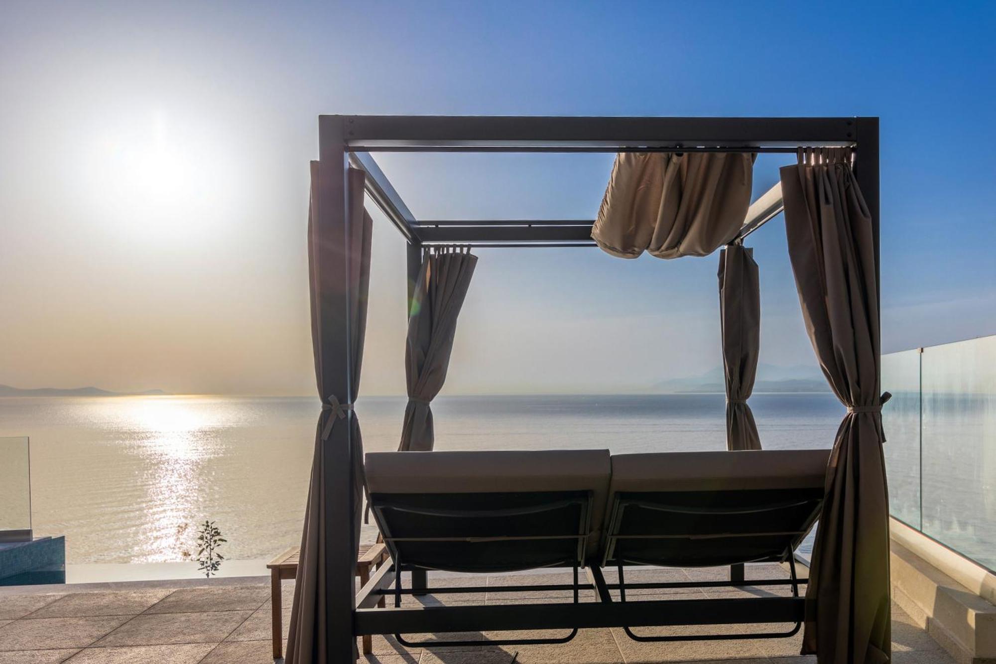 Rocca Al Mare Seaside Villas Palaiokastro  Bagian luar foto