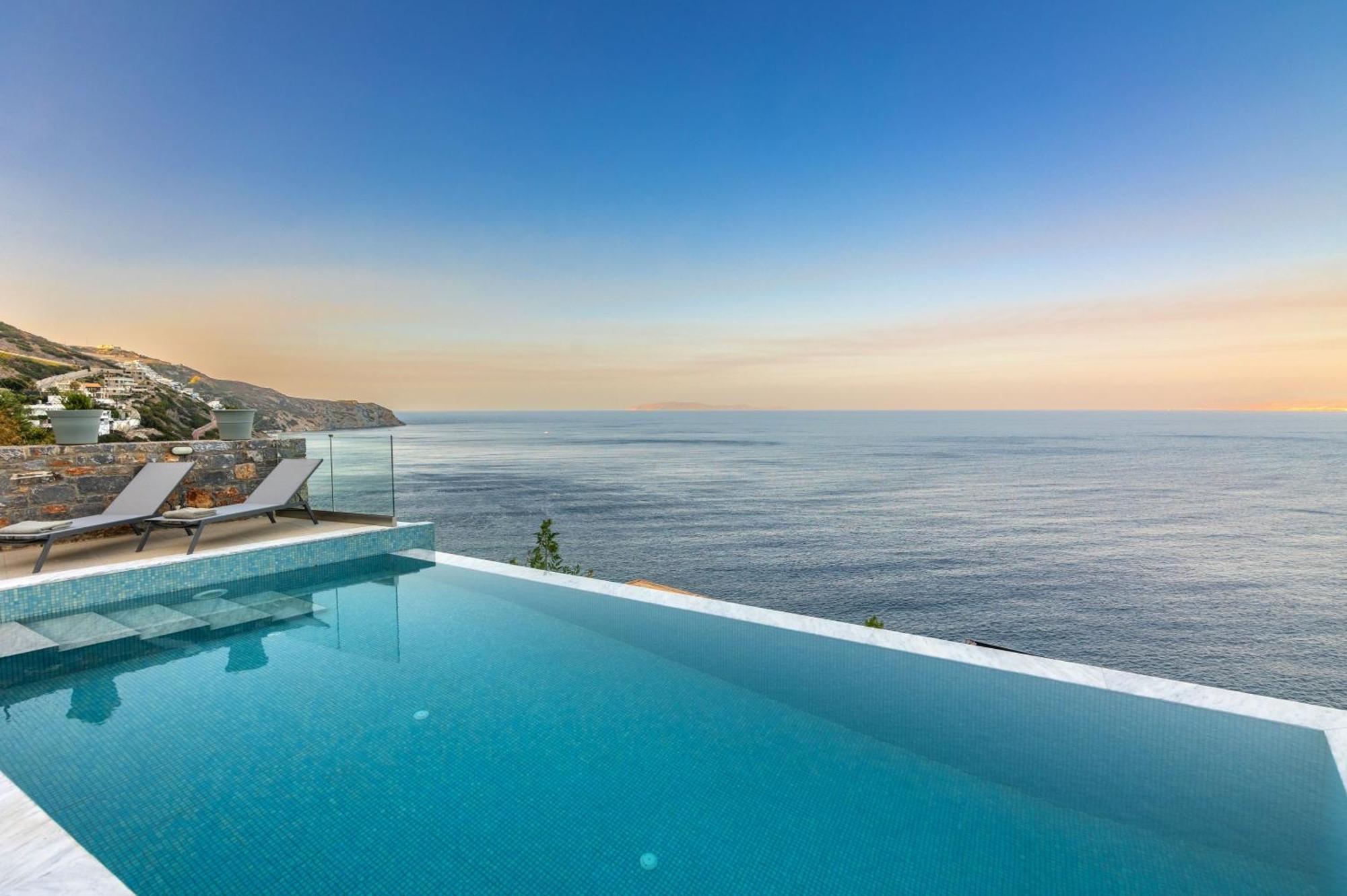 Rocca Al Mare Seaside Villas Palaiokastro  Bagian luar foto