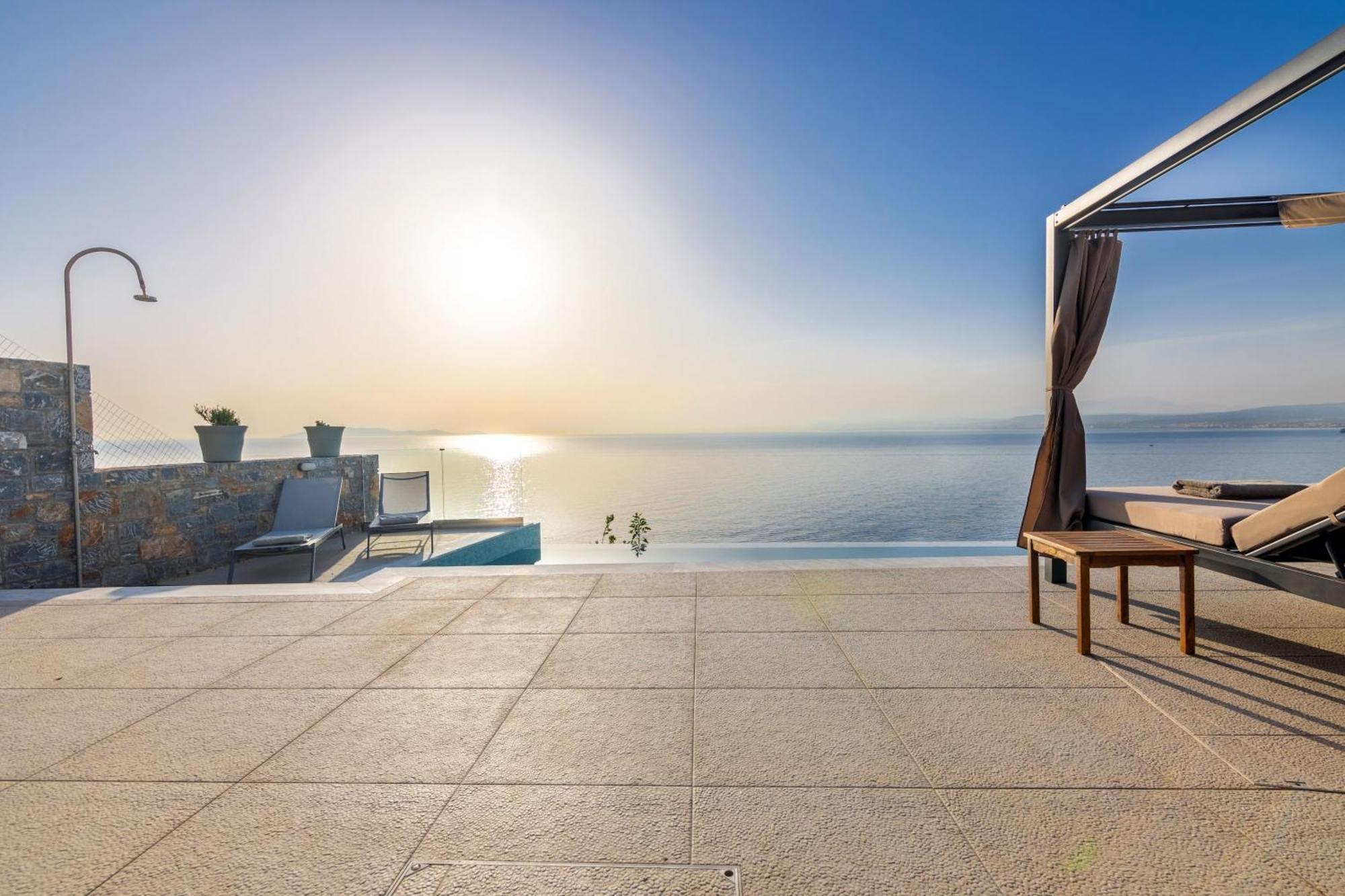 Rocca Al Mare Seaside Villas Palaiokastro  Bagian luar foto