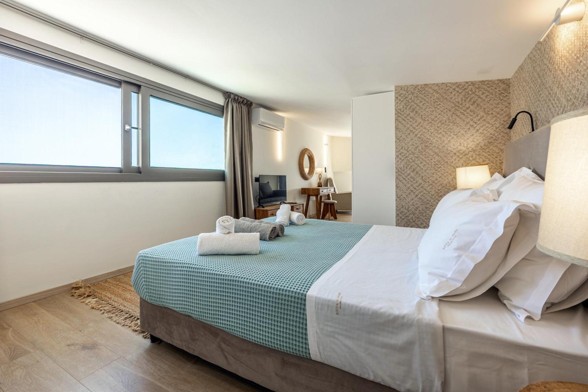 Rocca Al Mare Seaside Villas Palaiokastro  Bagian luar foto